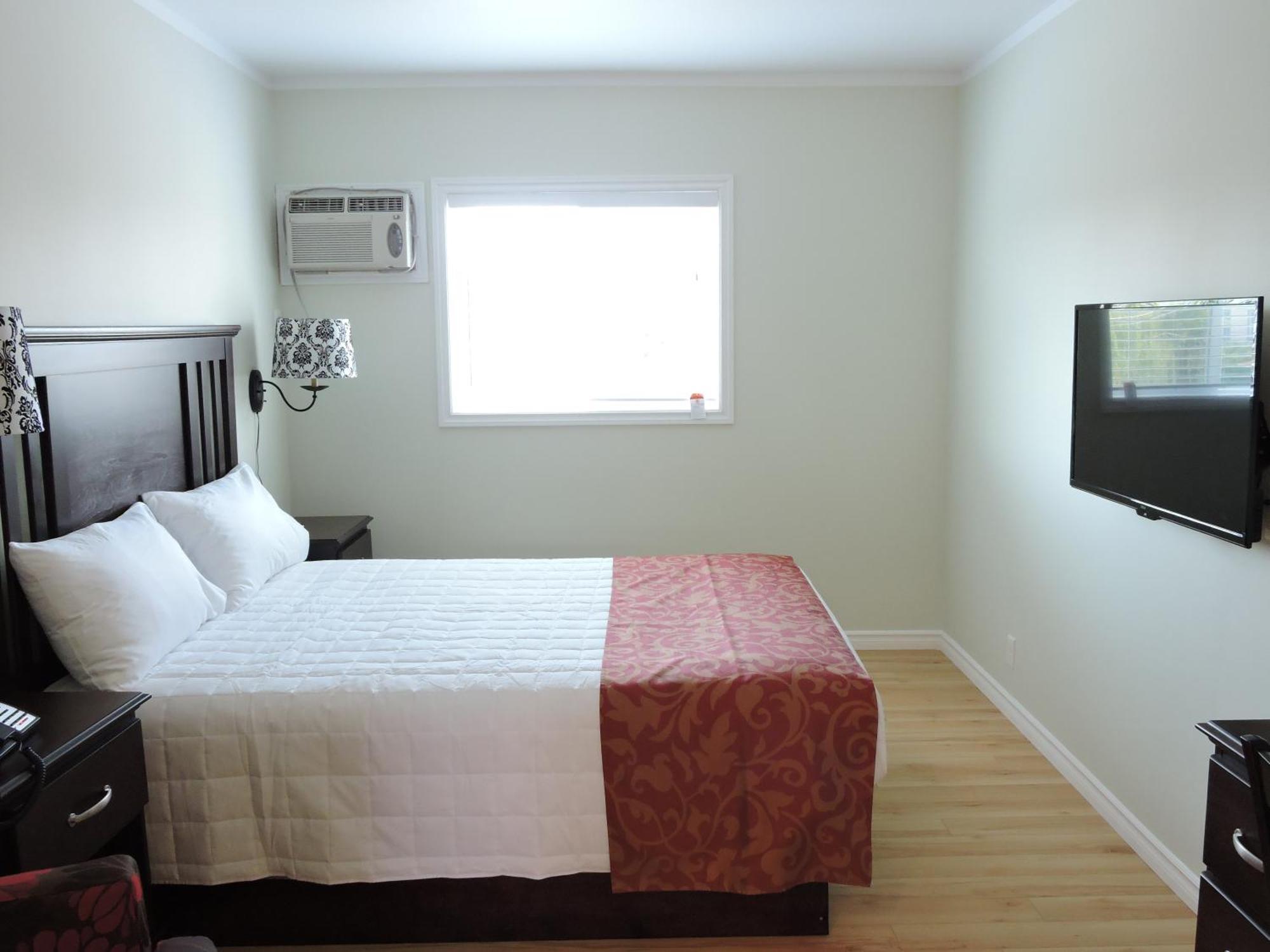 Almo Court Motel Cranbrook Zimmer foto